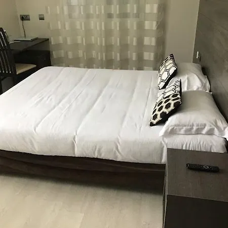 Eliotel 3*