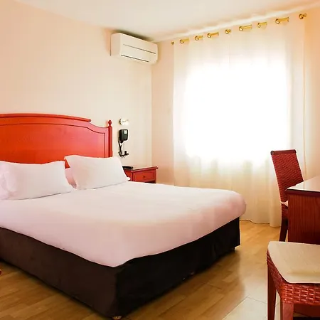 Eliotel 3*